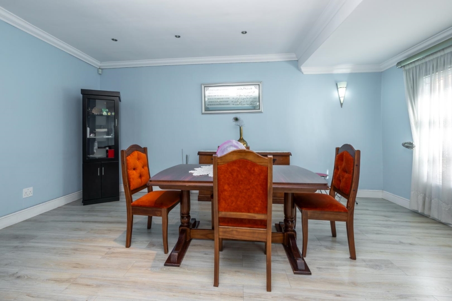 3 Bedroom Property for Sale in Panorama Western Cape